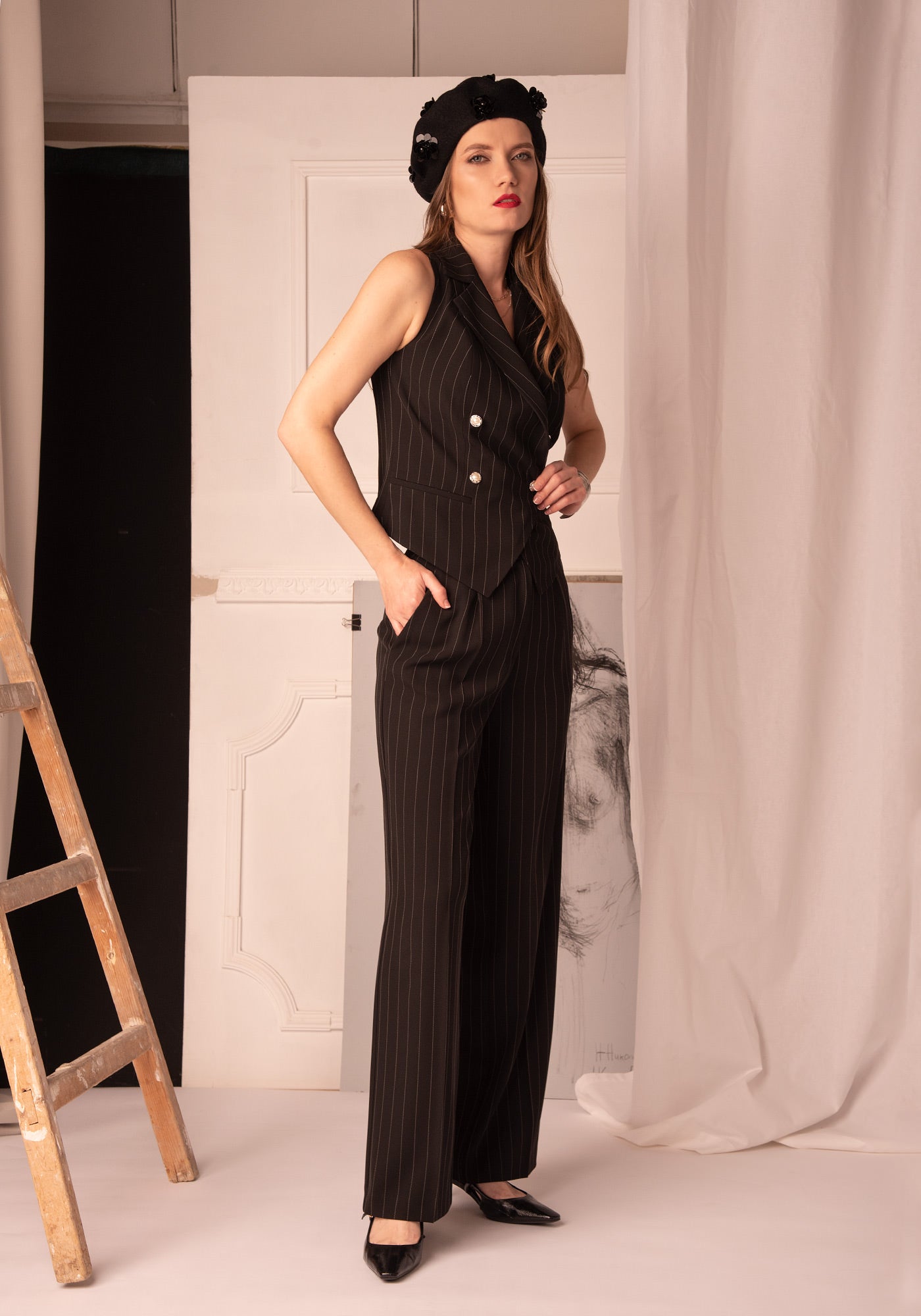 Women's Wide Leg Trousers in Pinstripe Black