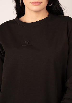 Fé Embroidered Logo Sweatshirt in Black