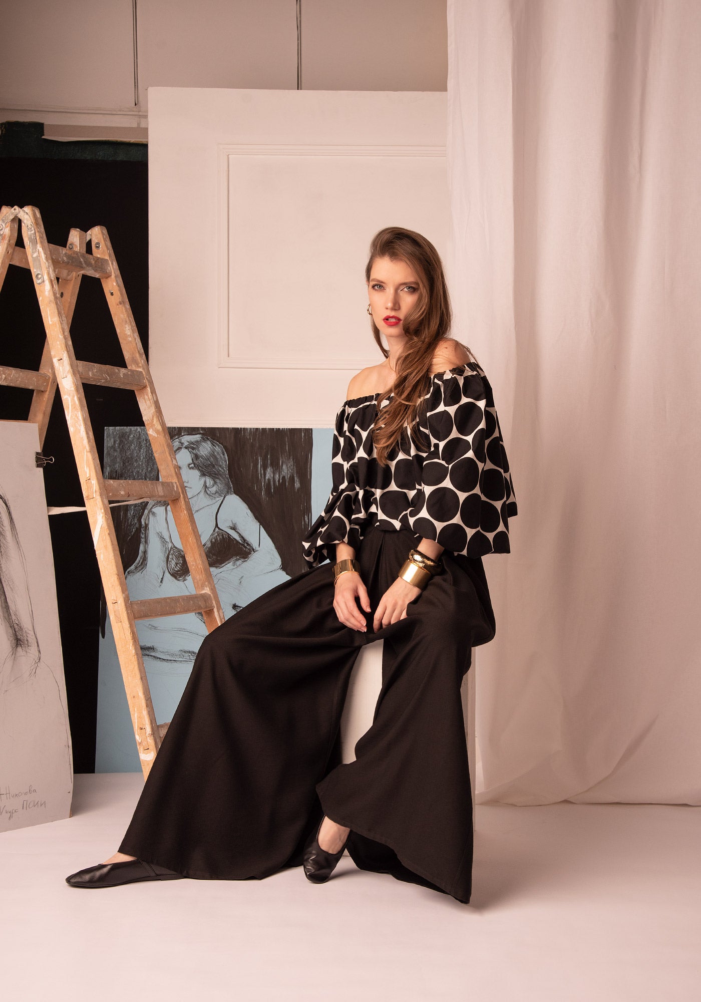 Women's Pleated Pantskirt in Black