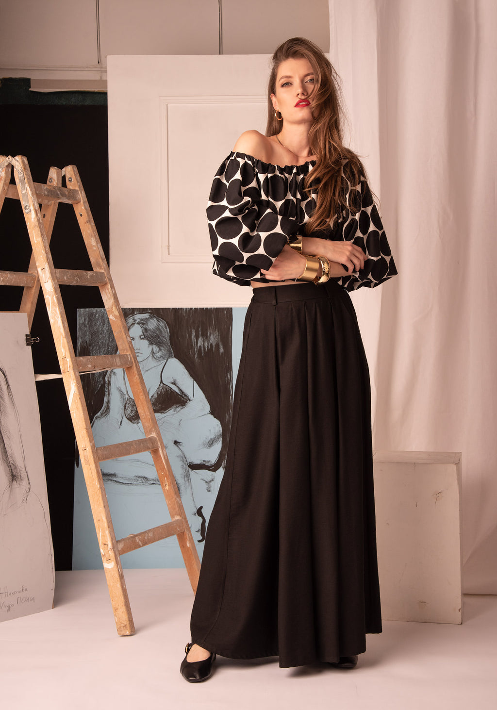 Women's Pleated Pantskirt in Black