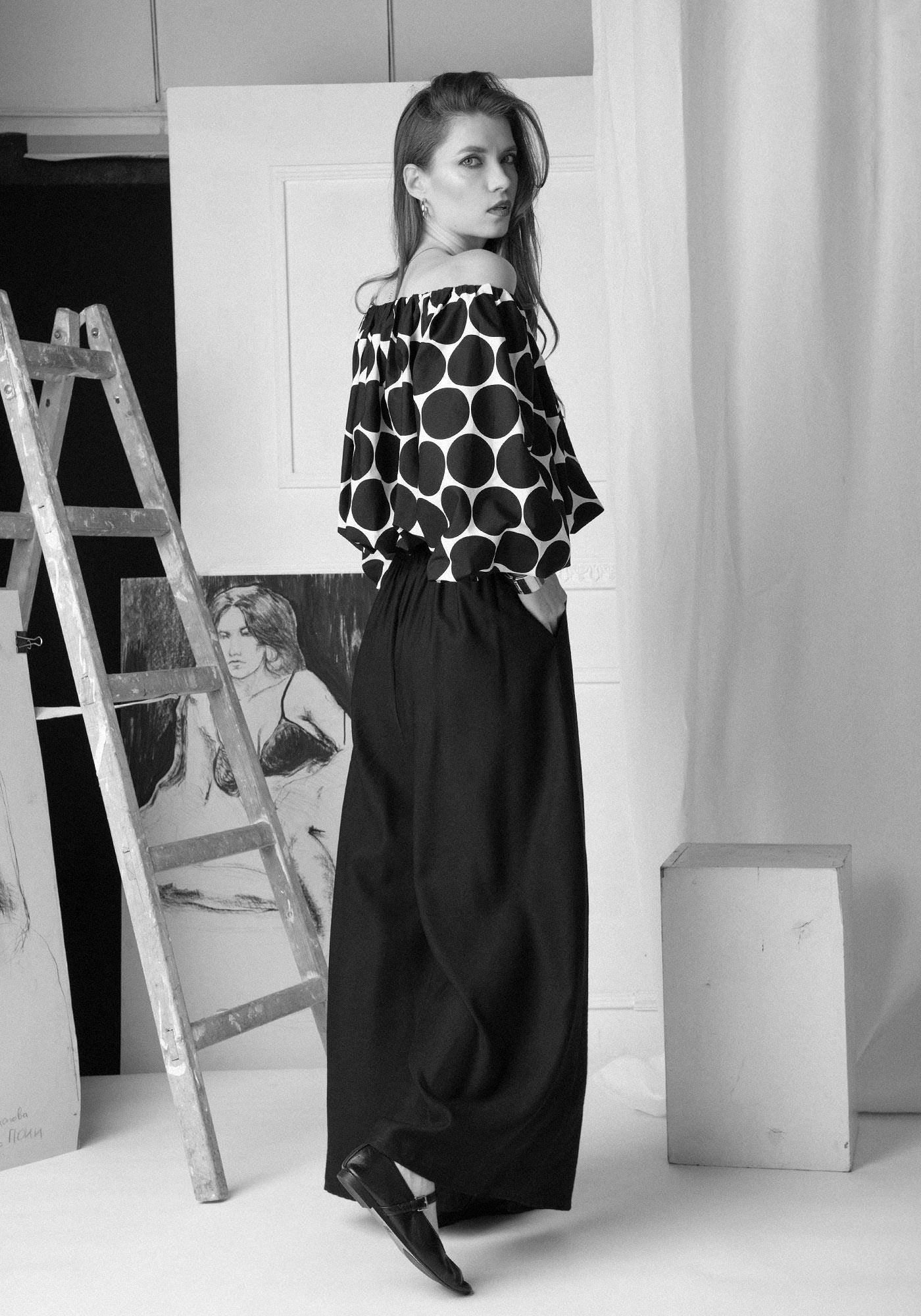 Women's Pleated Pantskirt in Black