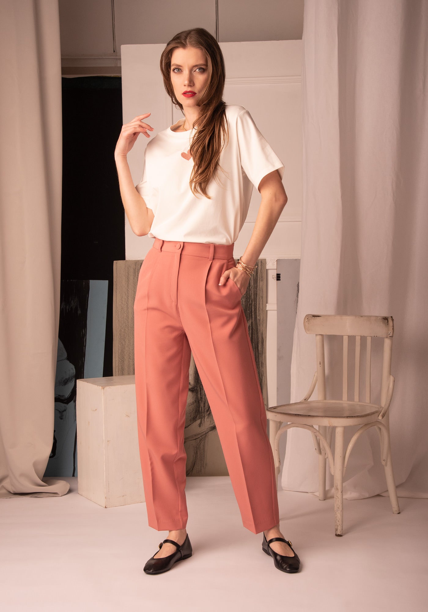 Women's High Waisted Relaxed Trousers in Terracotta Blush