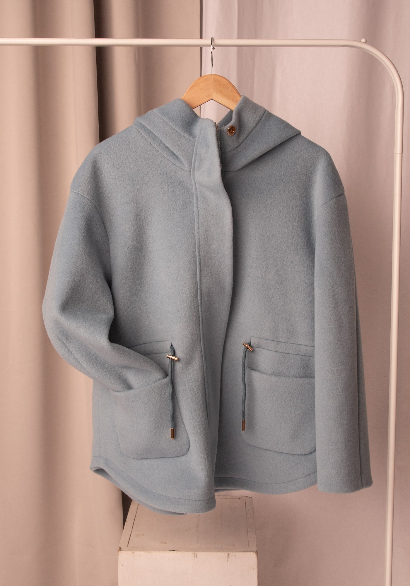 Fé Wool-Blend Hooded Coat in Dusty Blue