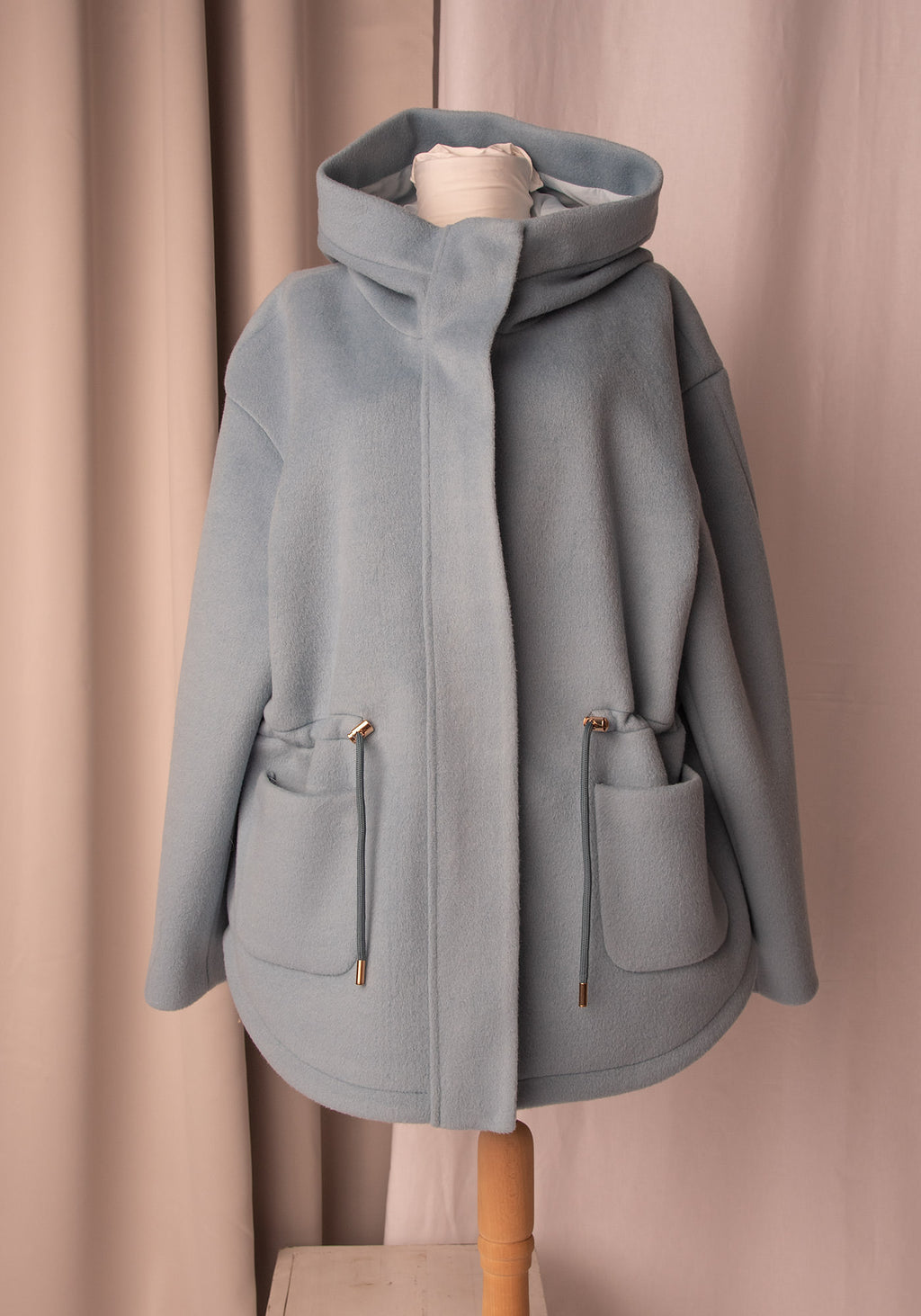 Fé Wool-Blend Hooded Coat in Dusty Blue