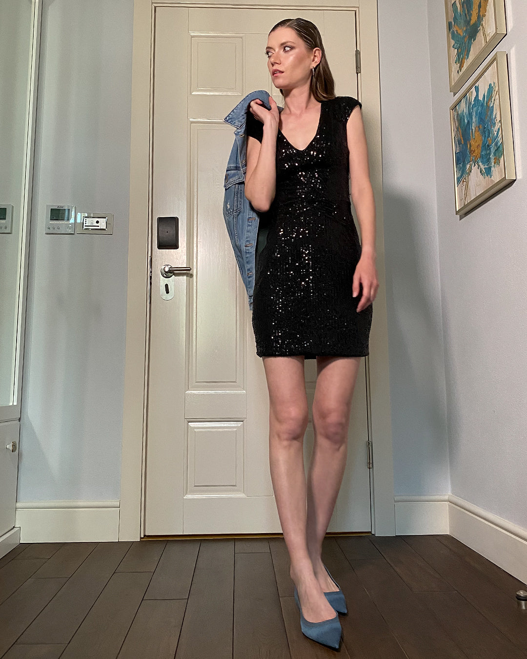 Fé Mini Dress in Black Sequins